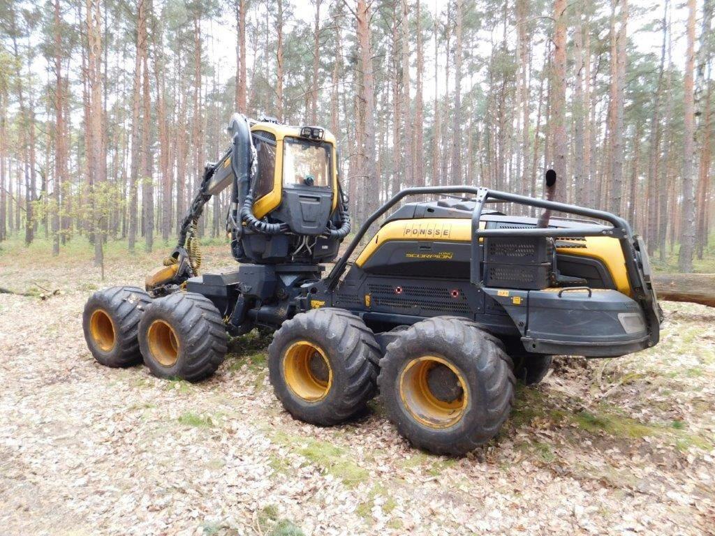 Ponsse SCORPION KING 8W Harvestory