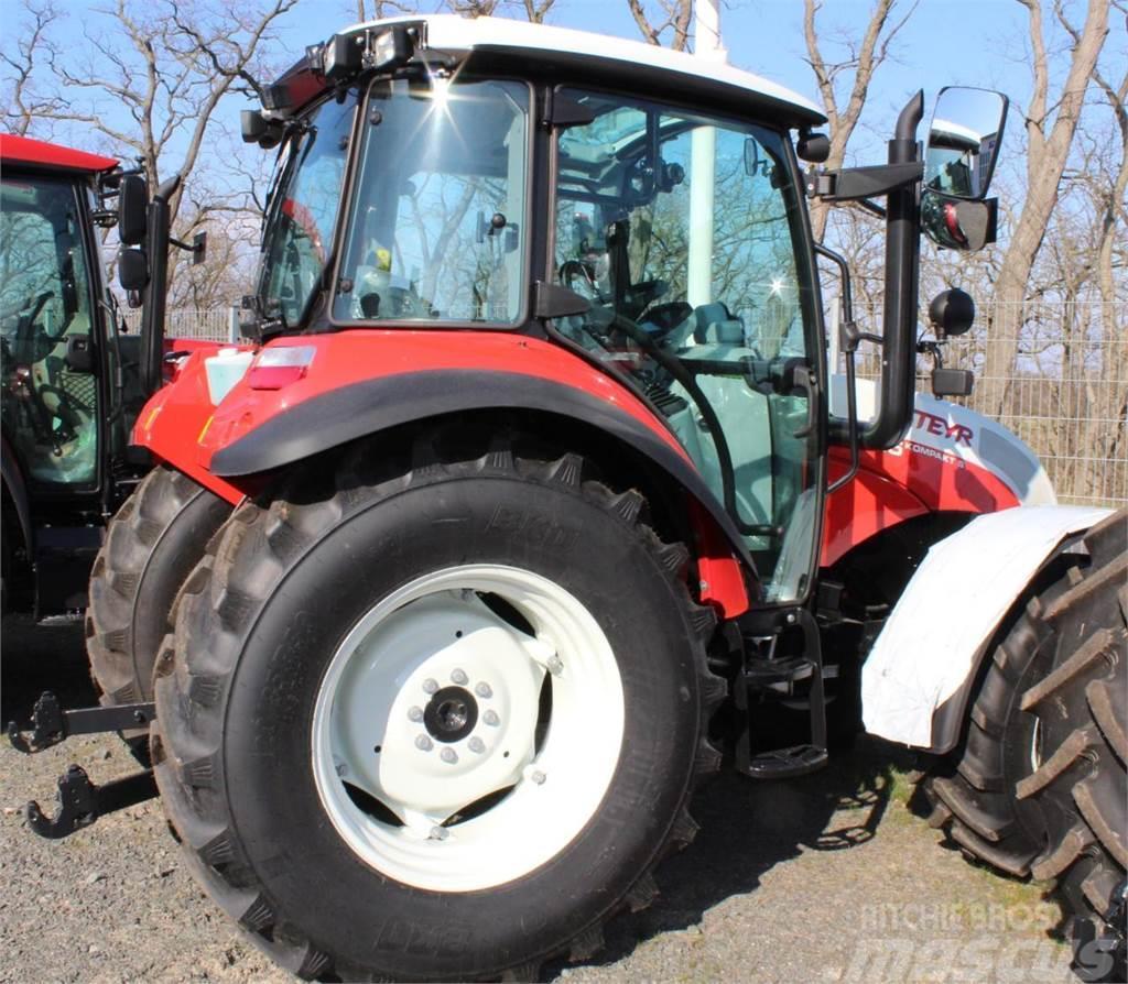 Steyr 4055 Kompakt S Traktory