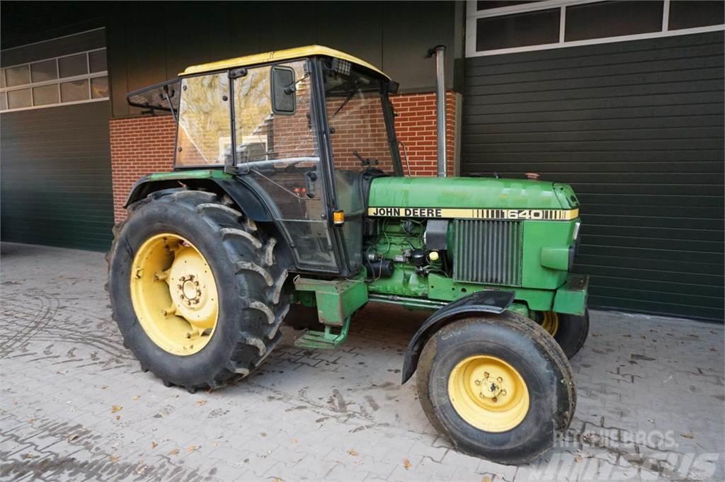 John Deere 1640 MC1 Traktory