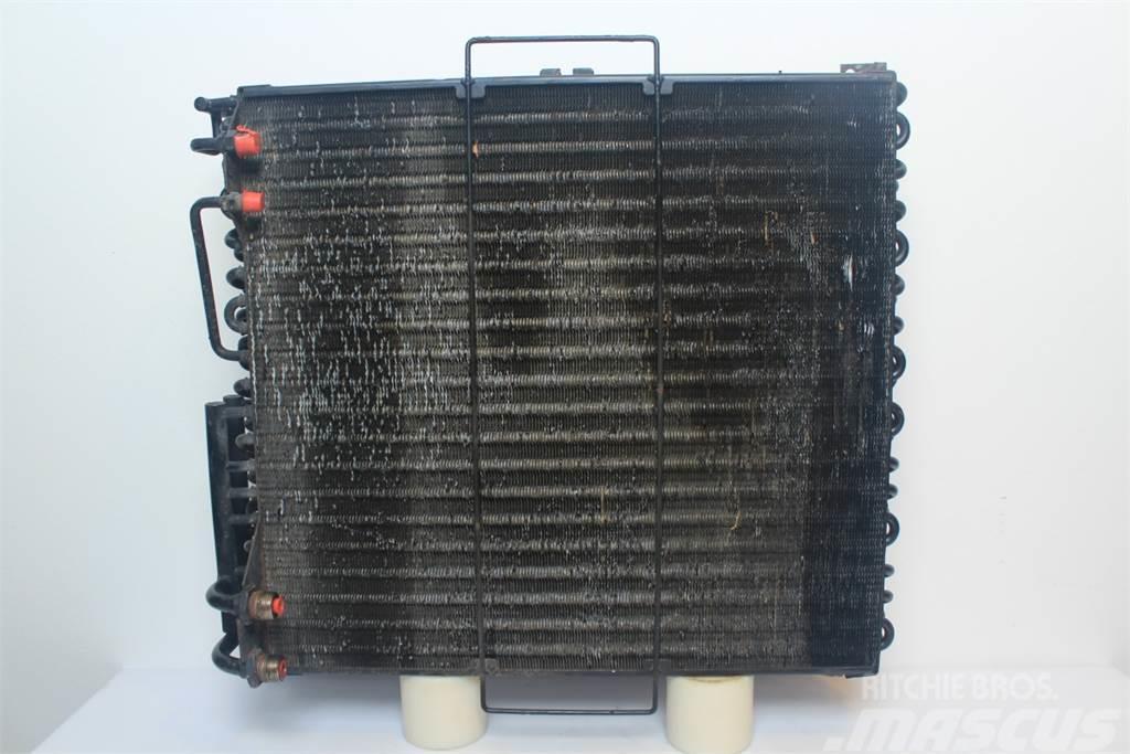 Case IH MX110 Oil Cooler Motory