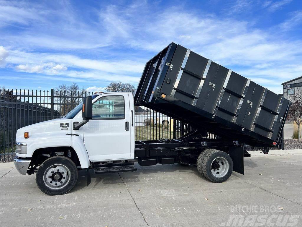 Chevrolet C4500 12' Flatbed Dump Truck (ONLY 3,892 Miles) Sklápěče