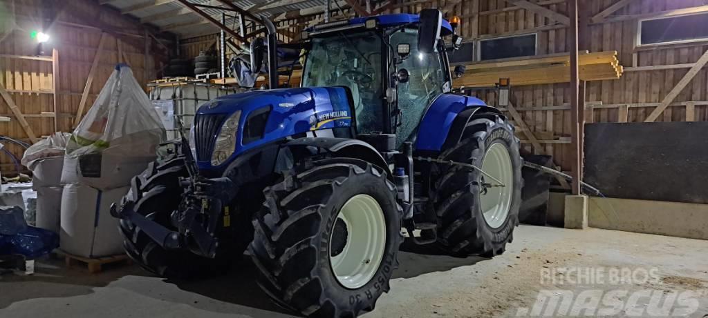 New Holland T 7.250 AC Traktory