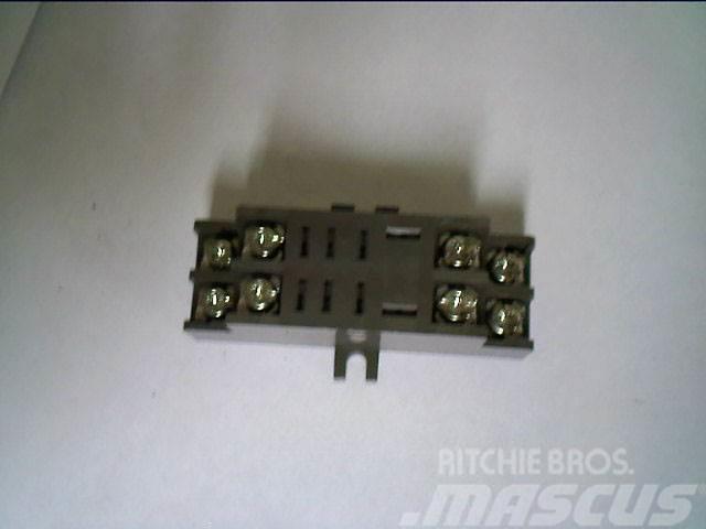 Atlas Copco 57137614 Screw Terminal Socket Ostatní komponenty