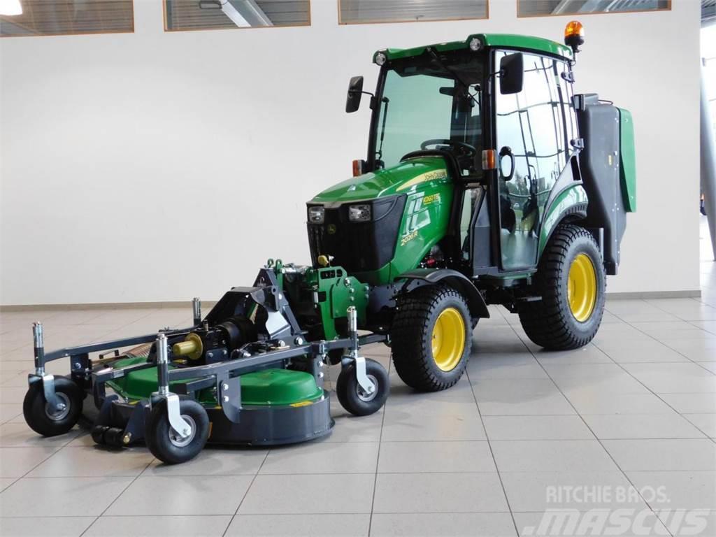 John Deere 2026R Kompaktní traktory