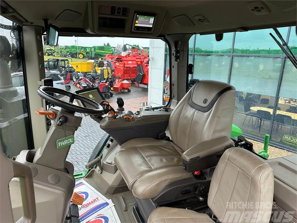 John Deere 7R330 Traktory