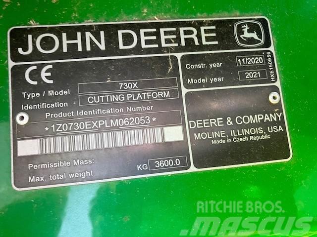 John Deere S785i HM Sklízecí mlátičky