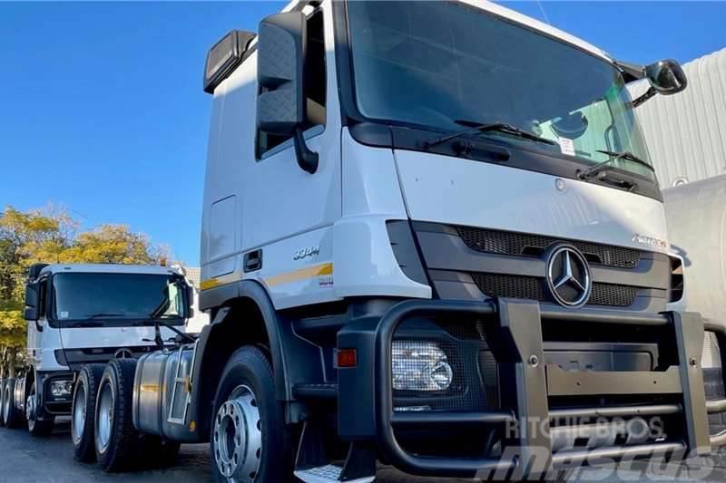 Mercedes-Benz Actros 3344 6x4 Truck Tractor Další