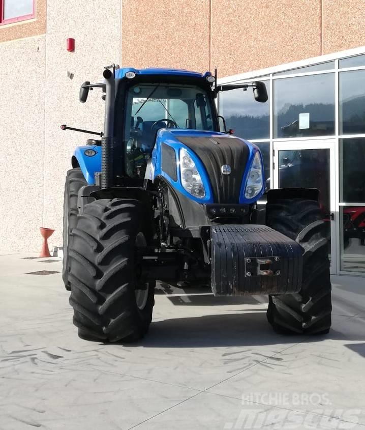 New Holland T 8.360 Traktory