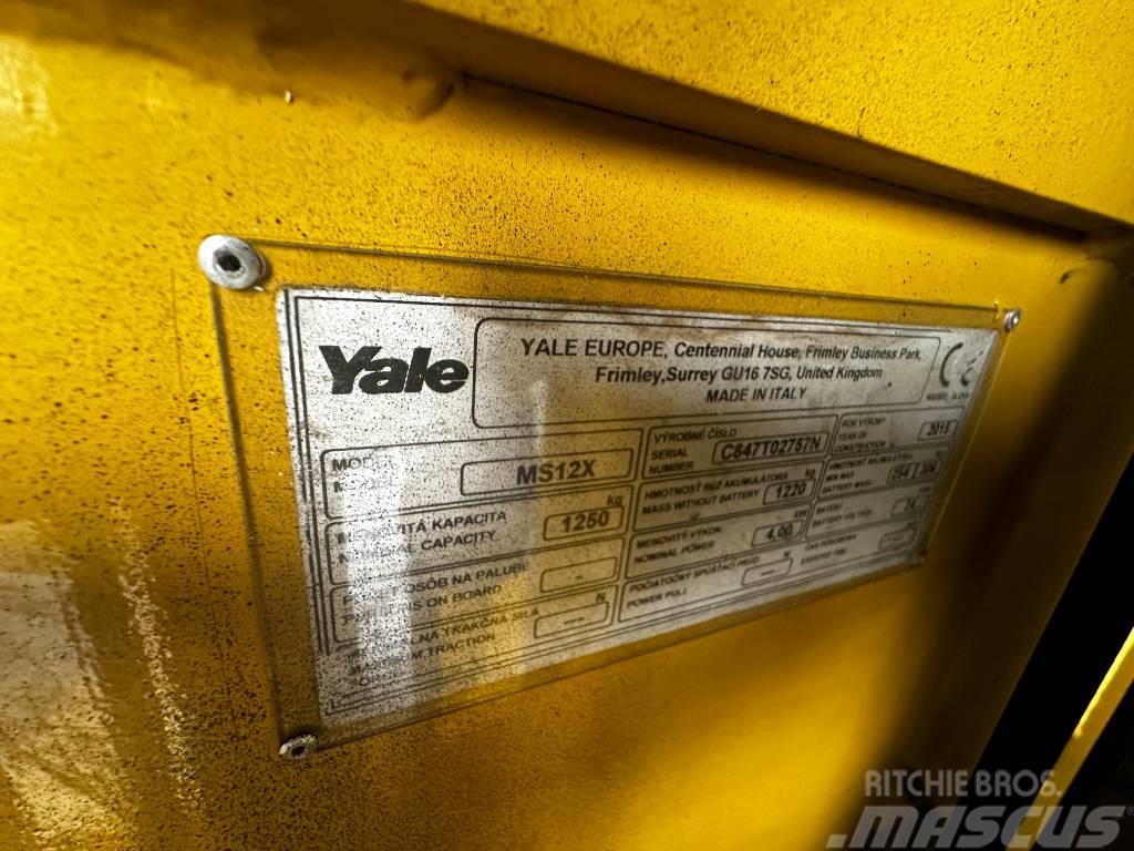 Yale MS12x Ručně vedené vysokozdvižné vozíky