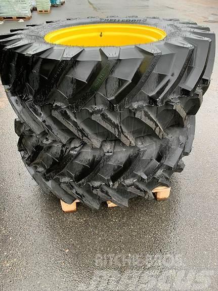  Hjul par: Trelleborg TM800 480/65R28 GKN gul 16 Traktory