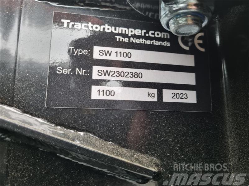  Tractor Bumper  1100 Přední závaží