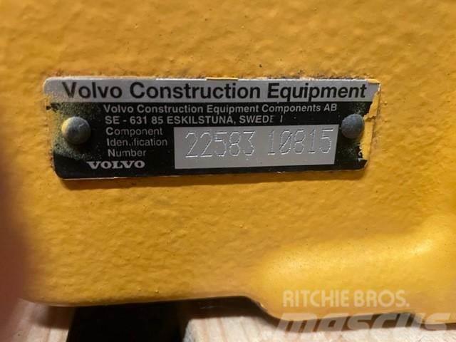 Volvo G990 Převodovka