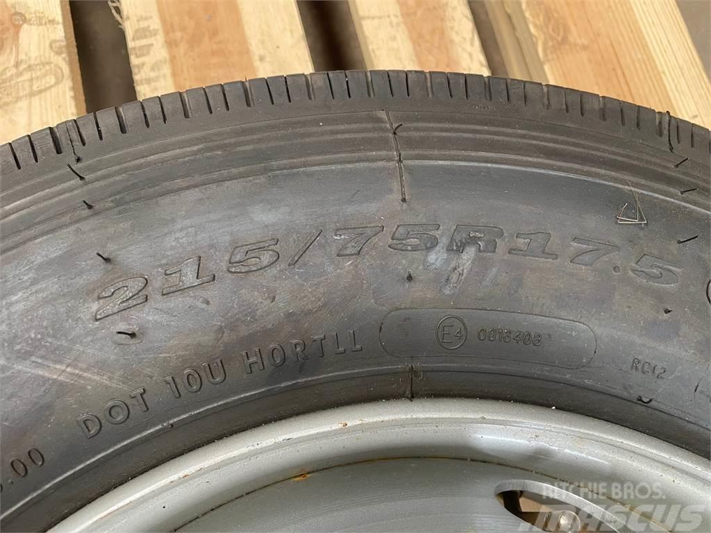  215/75R17.5 dæk på fælg JPM Trailers Tyres, wheels and rims
