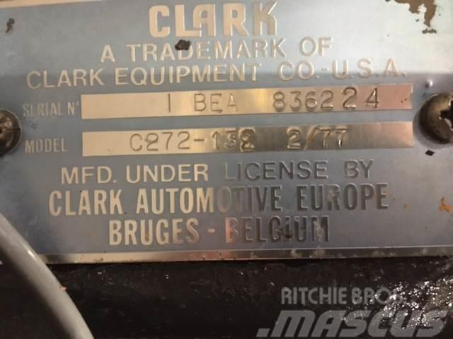 Clark converter Model C272-132 2/77 ex. Rossi 950 Převodovka