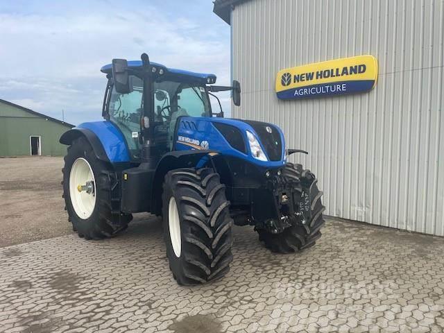 New Holland T7.215 S Traktory