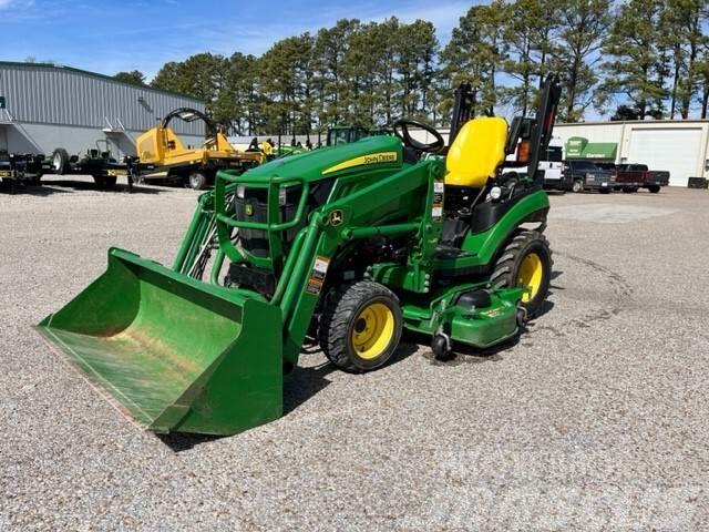John Deere 1025R Kompaktní traktory