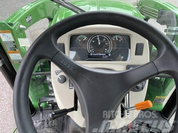 John Deere 3039R Kompaktní traktory