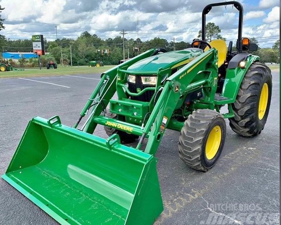 John Deere 4052M Kompaktní traktory