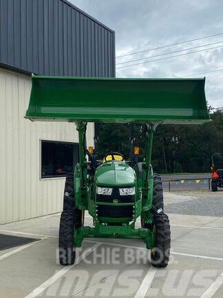 John Deere 4052M Kompaktní traktory