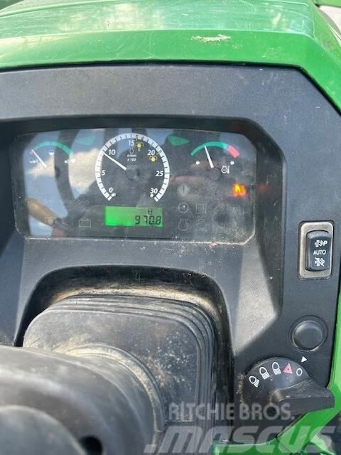 John Deere 5055E Kompaktní traktory
