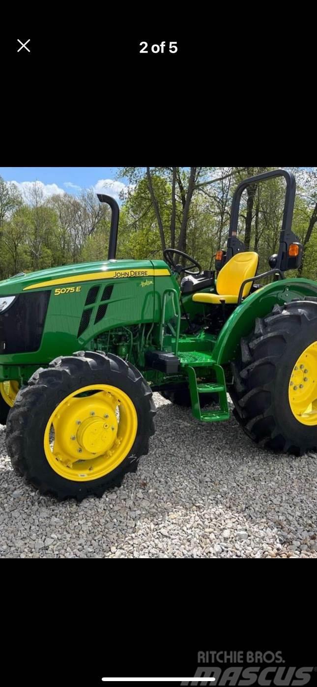 John Deere 5075E Kompaktní traktory