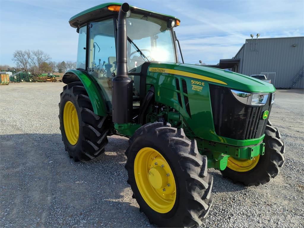 John Deere 5090E Kompaktní traktory