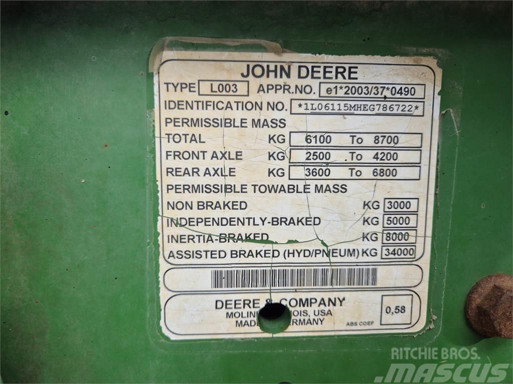 John Deere 6115M Traktory