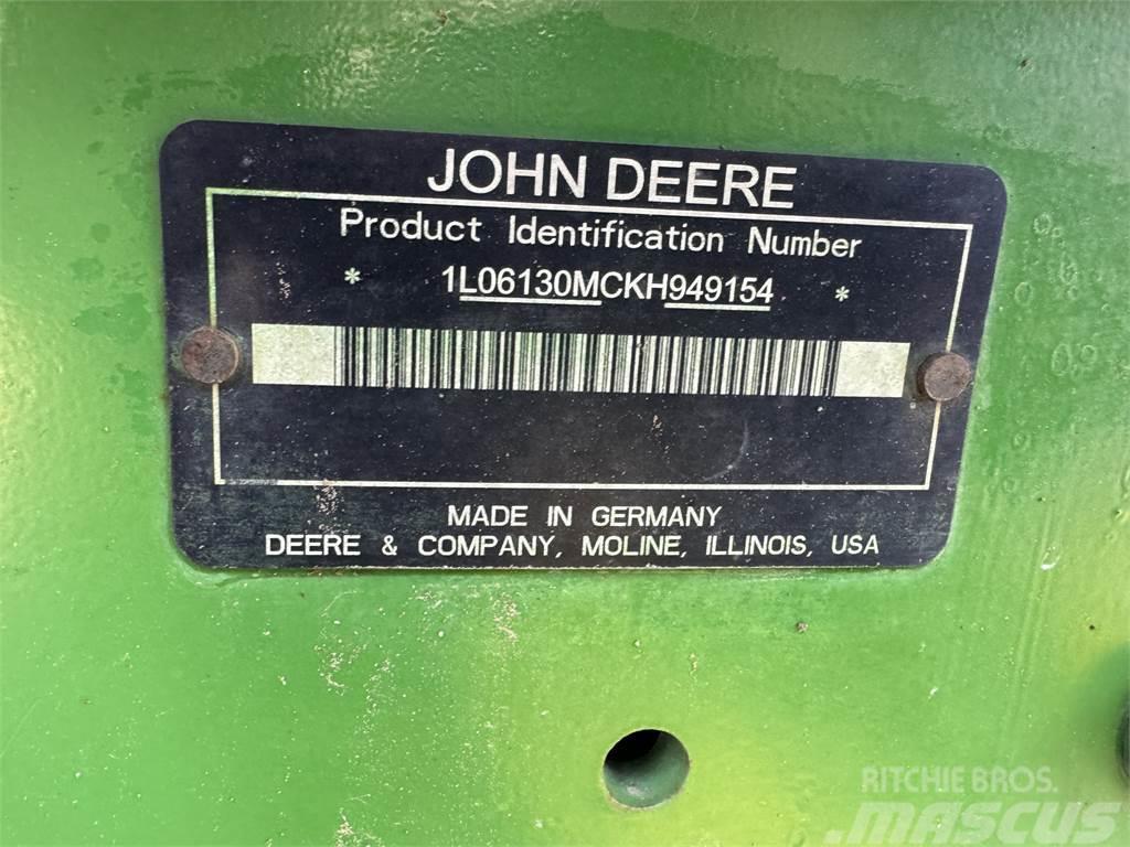 John Deere 6130M Traktory