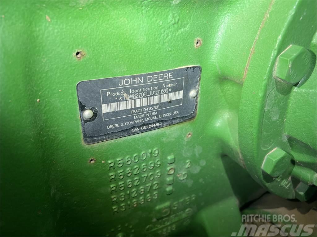 John Deere 8270R Traktory