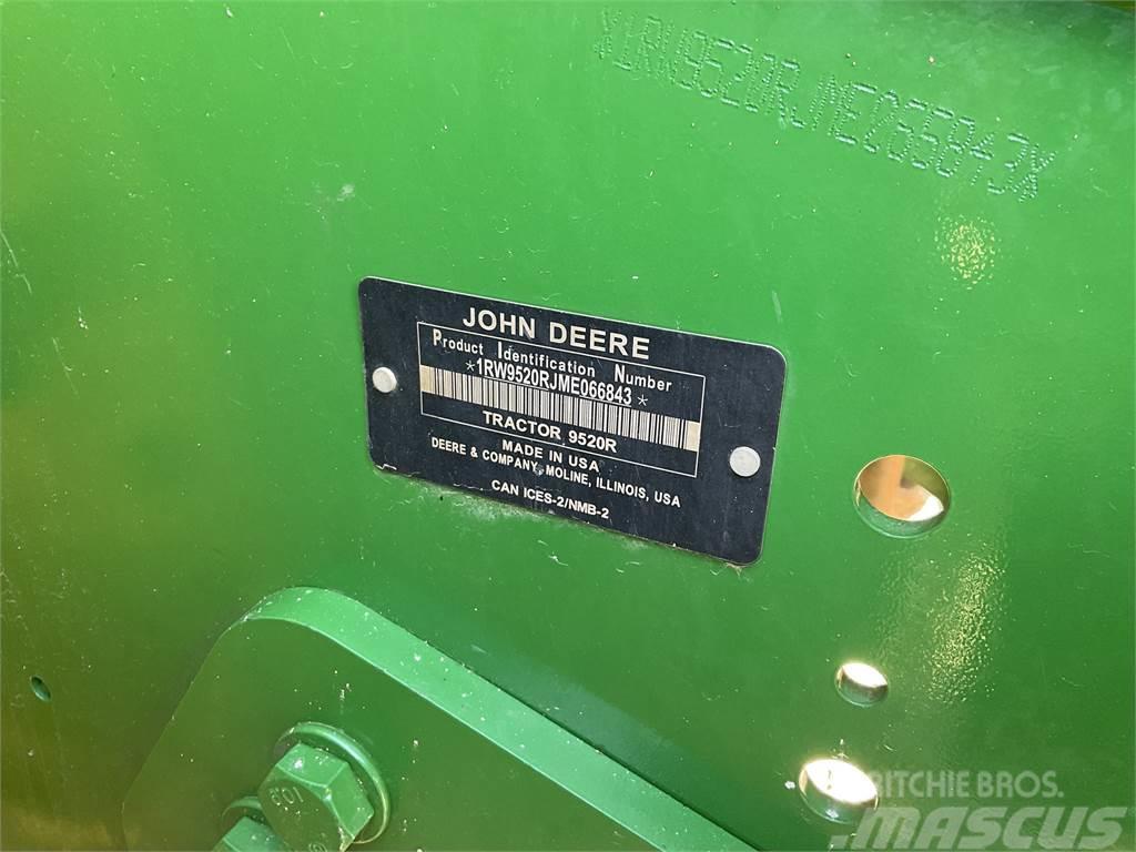 John Deere 9520R Traktory
