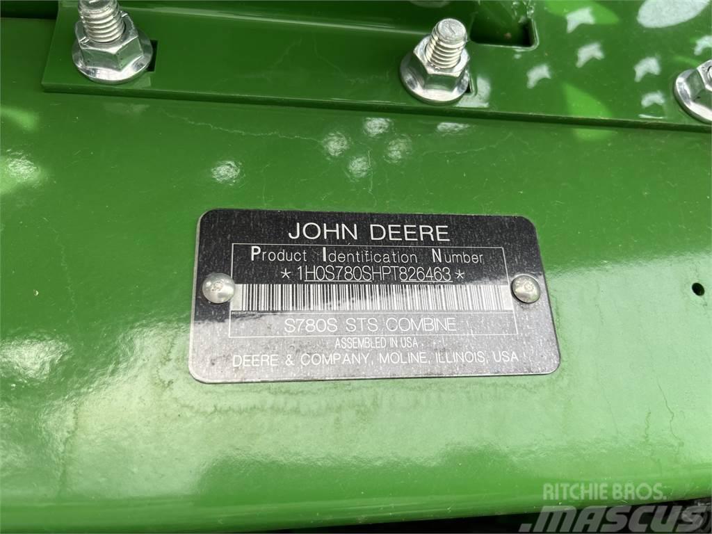 John Deere S780 Sklízecí mlátičky