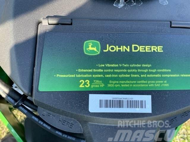 John Deere Z330R Sekačky s nulovým poloměrem otáčení