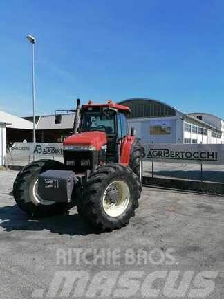 New Holland G210 Traktory