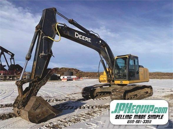John Deere 200D LC Excavator Pásová rýpadla