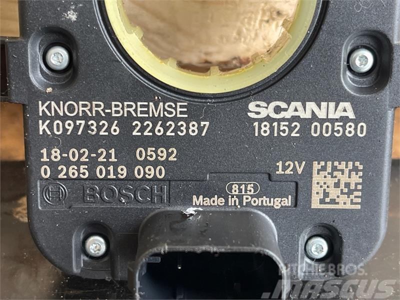 Scania  STEERING ANGLE SENSOR 2262387 Náhradní díly nezařazené