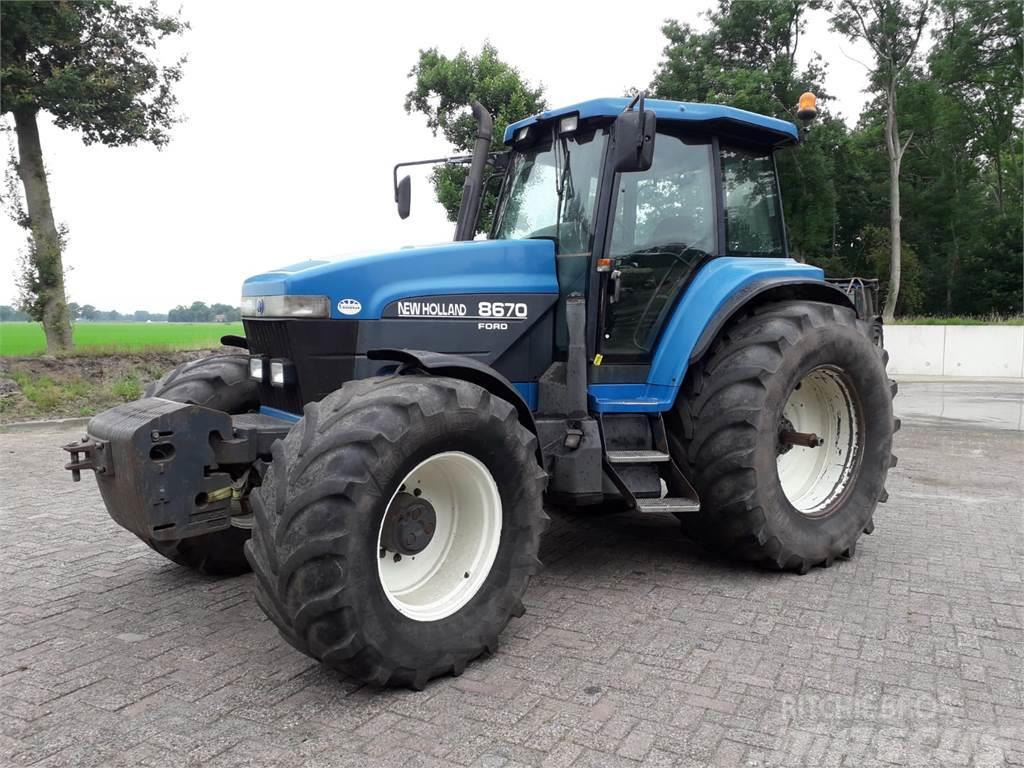 New Holland 8670 Traktory