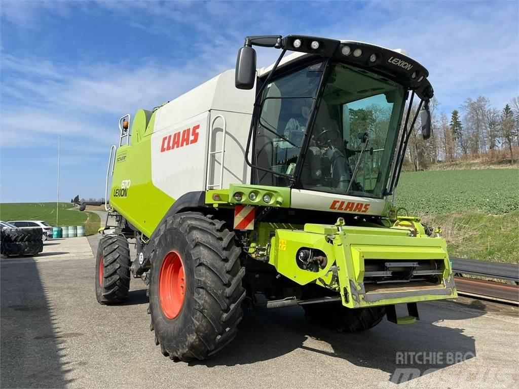 CLAAS Lexion 670 Combine harvesters