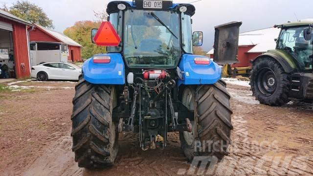 New Holland T5.115 + L Traktory