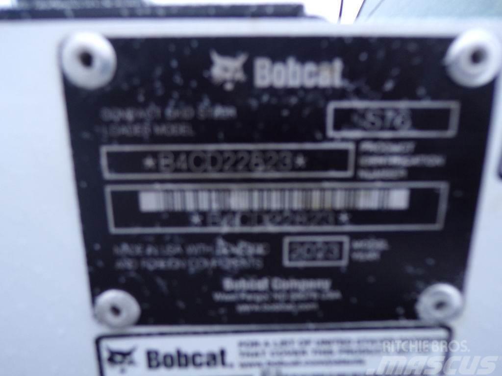 Bobcat Skid Steer Loaders S76 Smykem řízené nakladače