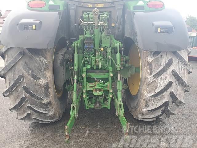 John Deere 6195R Traktory