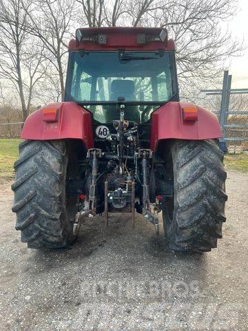 Case IH CS 150 (17500 € Netto) Traktory