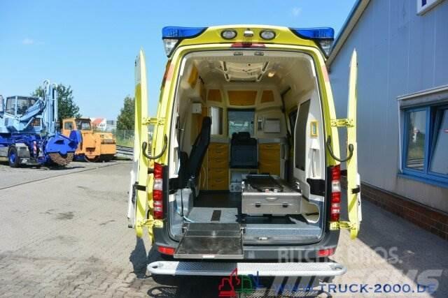 Mercedes-Benz Sprinter 316 RTW Ambulance Mobile Delfis Rettung Další