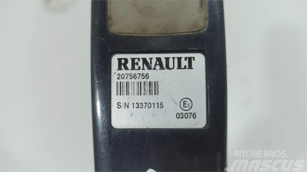 Renault  Podvozky a zavěšení kol