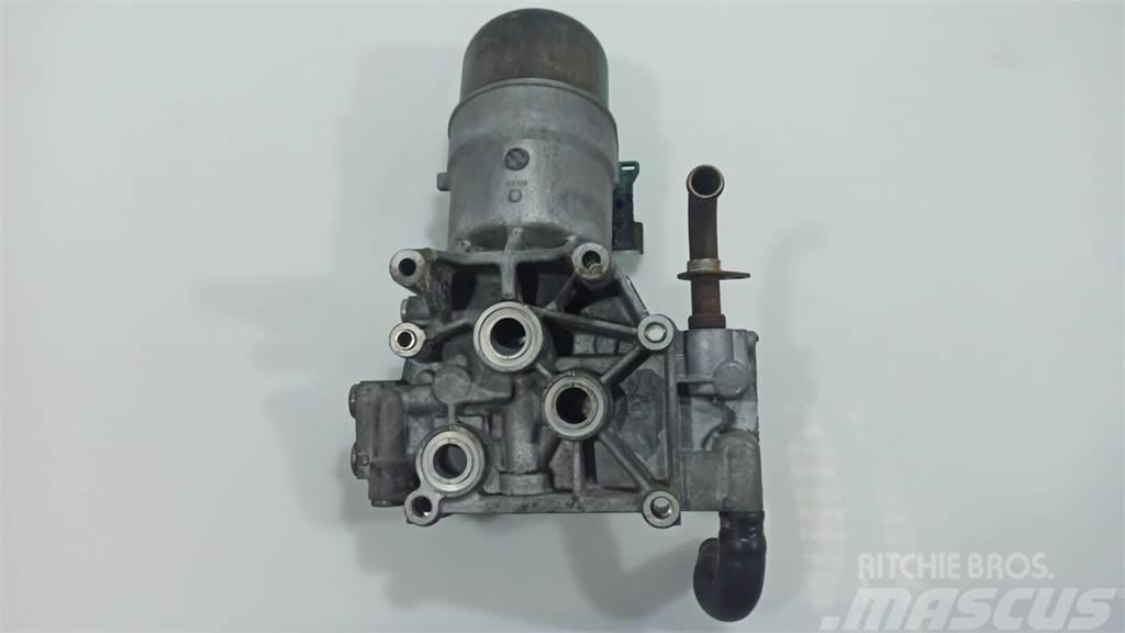 Volvo /Tipo: FL / D8K Módulo de Refrigeração de Óleo Vol Engines