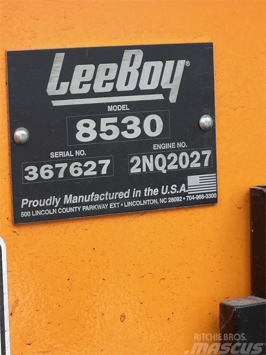 LeeBoy 8530 Finišery