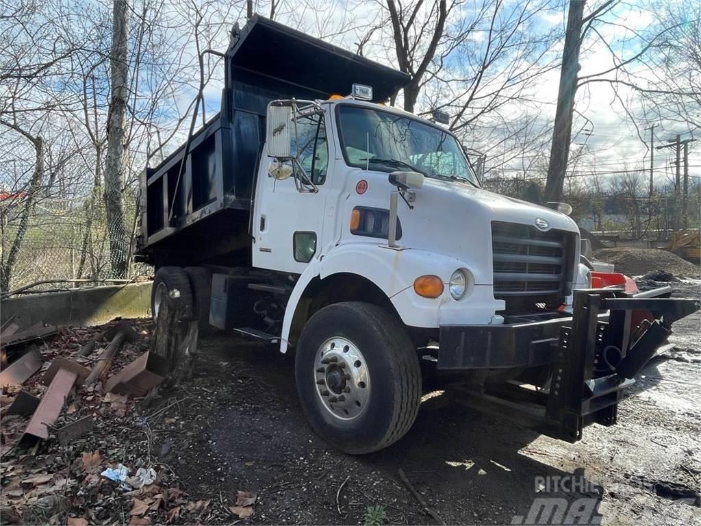 Sterling L-Series Dump Truck w/ Plow & Salt Spreader Sklápěče