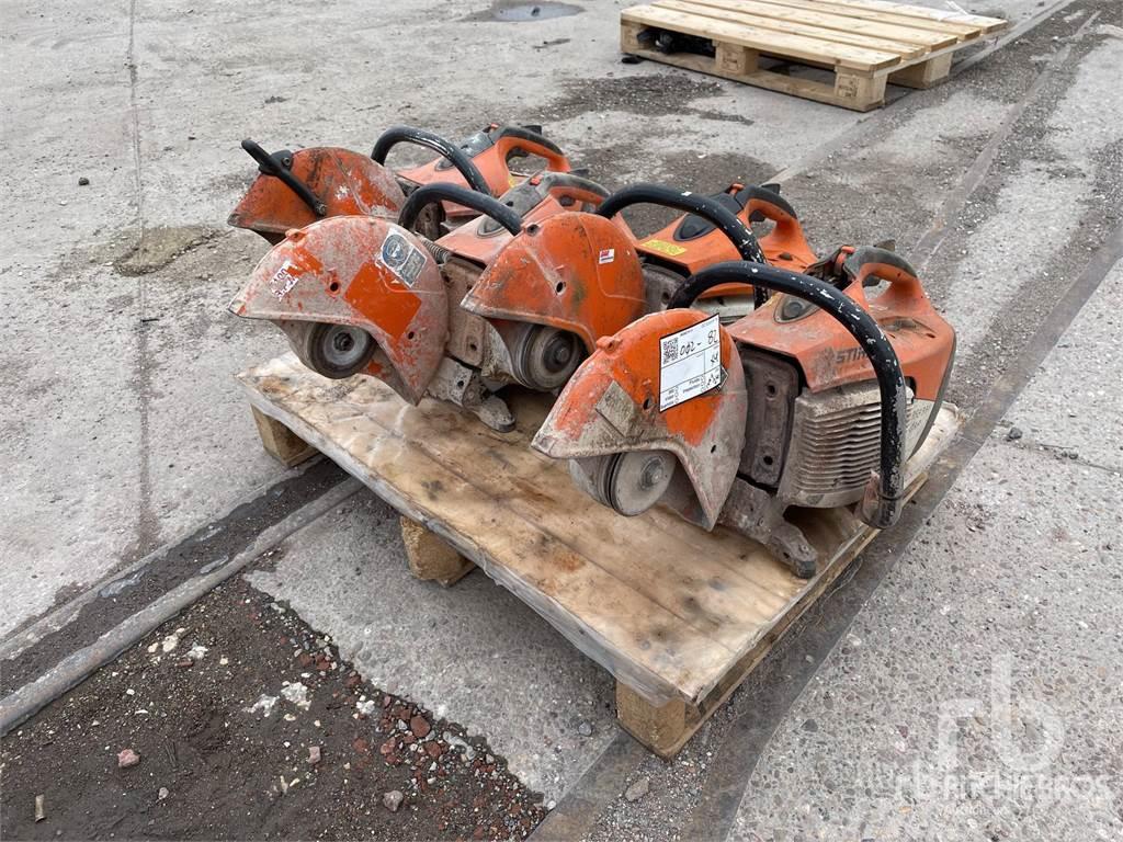 Stihl Quantity of (4) Petrol Other components