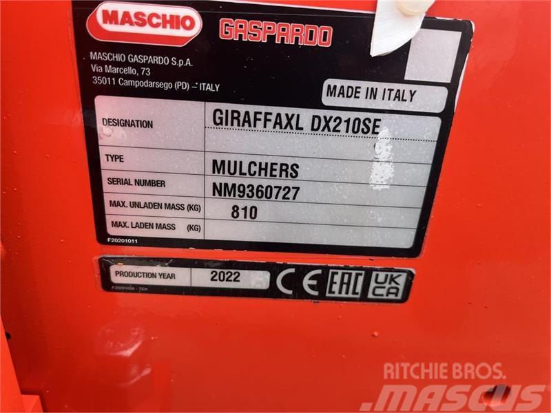Maschio Giraffa XL 210 SE Afpudser. Žací stroje
