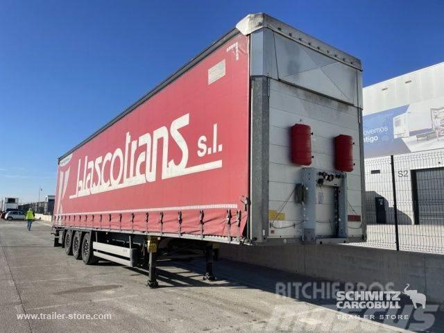 Schmitz Cargobull Semiremolque Lona Standard Plachtové návěsy