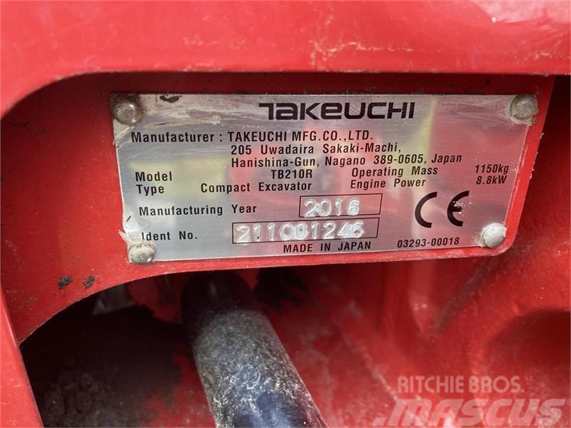 Takeuchi TB210R RF tilt fæste S30-150 og 3 skovle Mini rýpadla < 7t